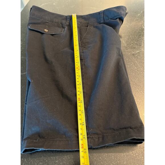 Liz Claiborne Black Bermuda Shorts Sz 10 - Picture 9 of 9